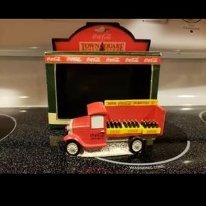 Coca-Cola delivery truck, red & yellow